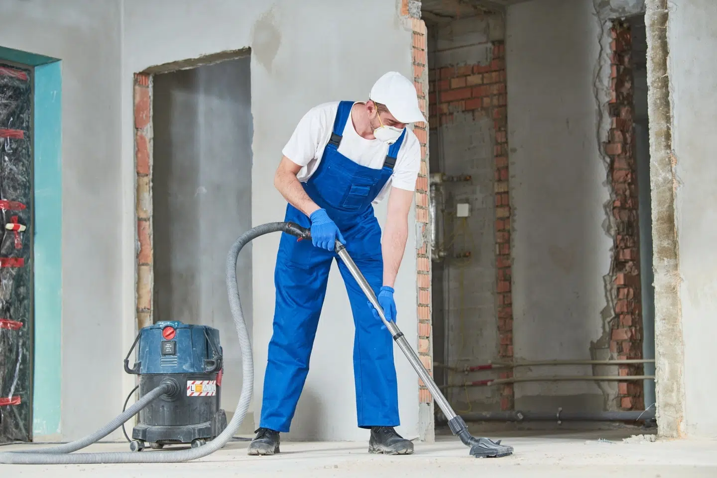 Post-Construction Cleanup: Removing Debris And Dust From Recently Completed Building Projects